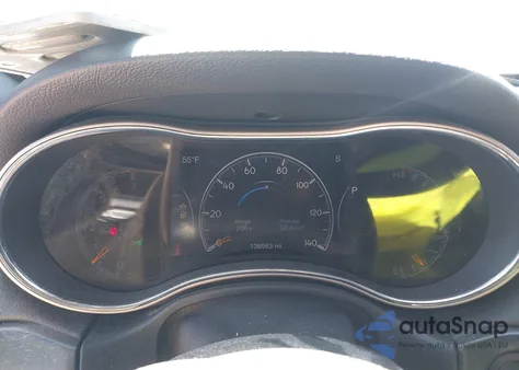 2017 Jeep Grand Cherokee Limited 4X4 z USA, uszkodzony, nr VIN 1C4RJFBG5HC855787